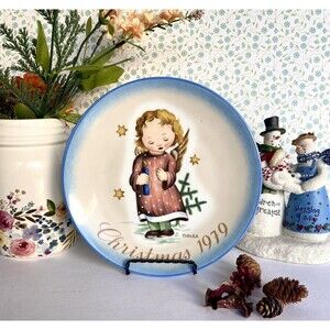 Hummel Plate 1979 “Starlight Angel” Limited Edition Berta Hummel, Mint